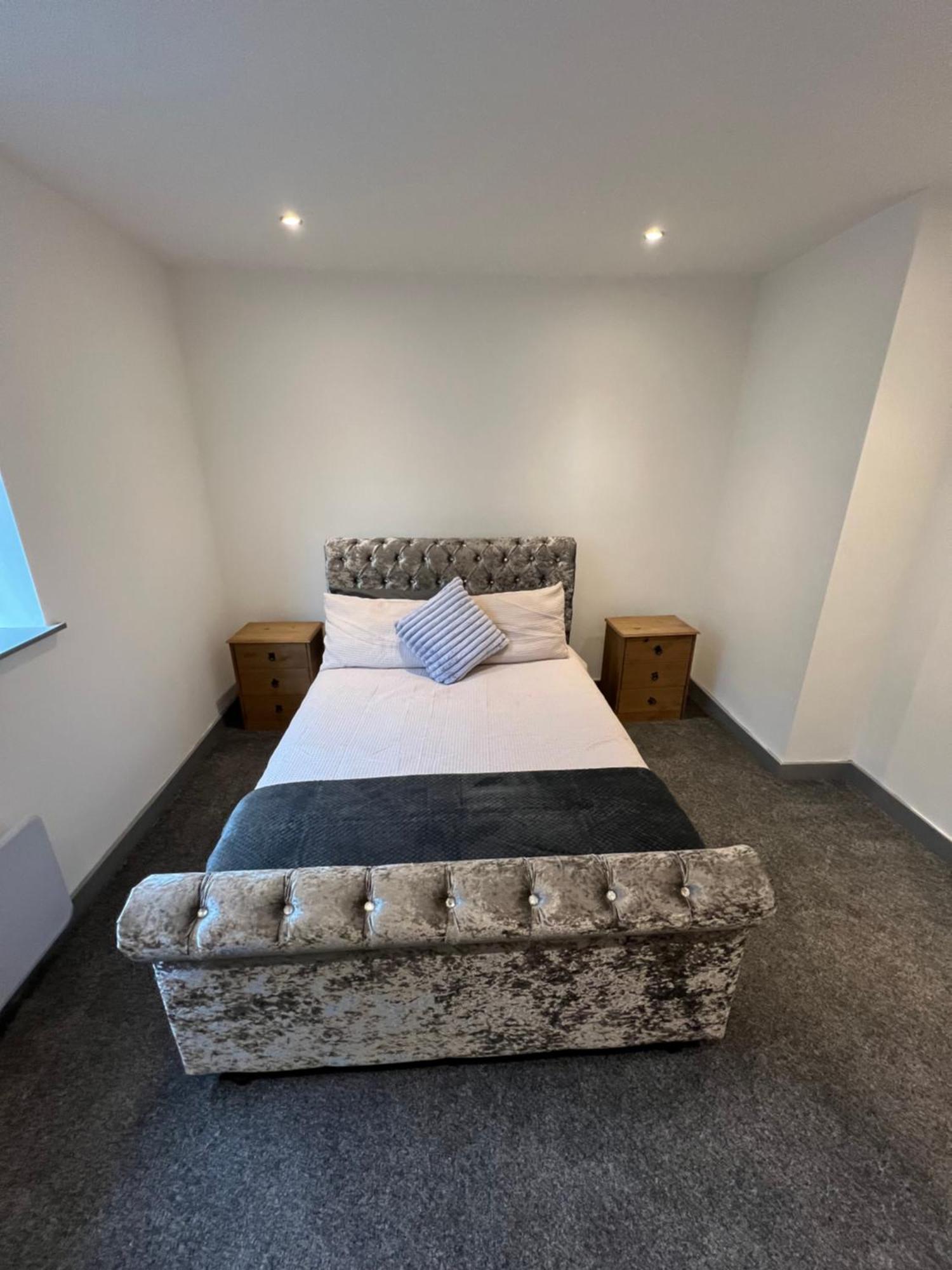 Cosy Modern Apartment Warrington Extérieur photo